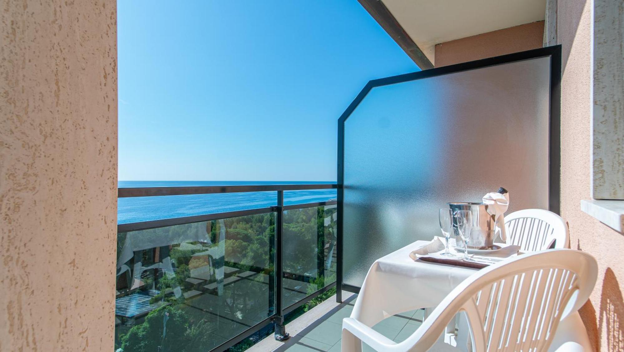 Hotel Bobby Executive Sanremo Exterior foto
