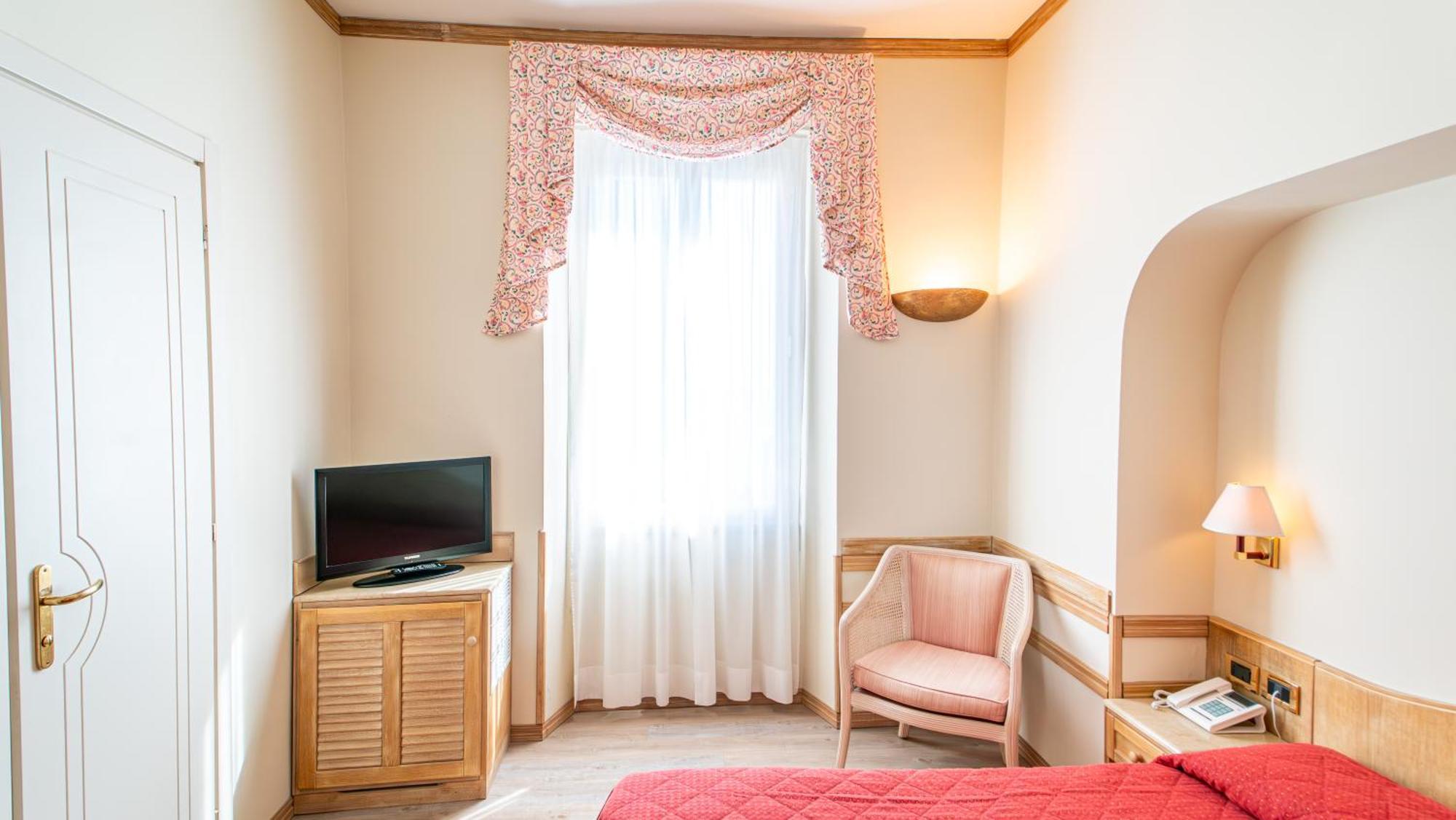 Hotel Bobby Executive Sanremo Exterior foto
