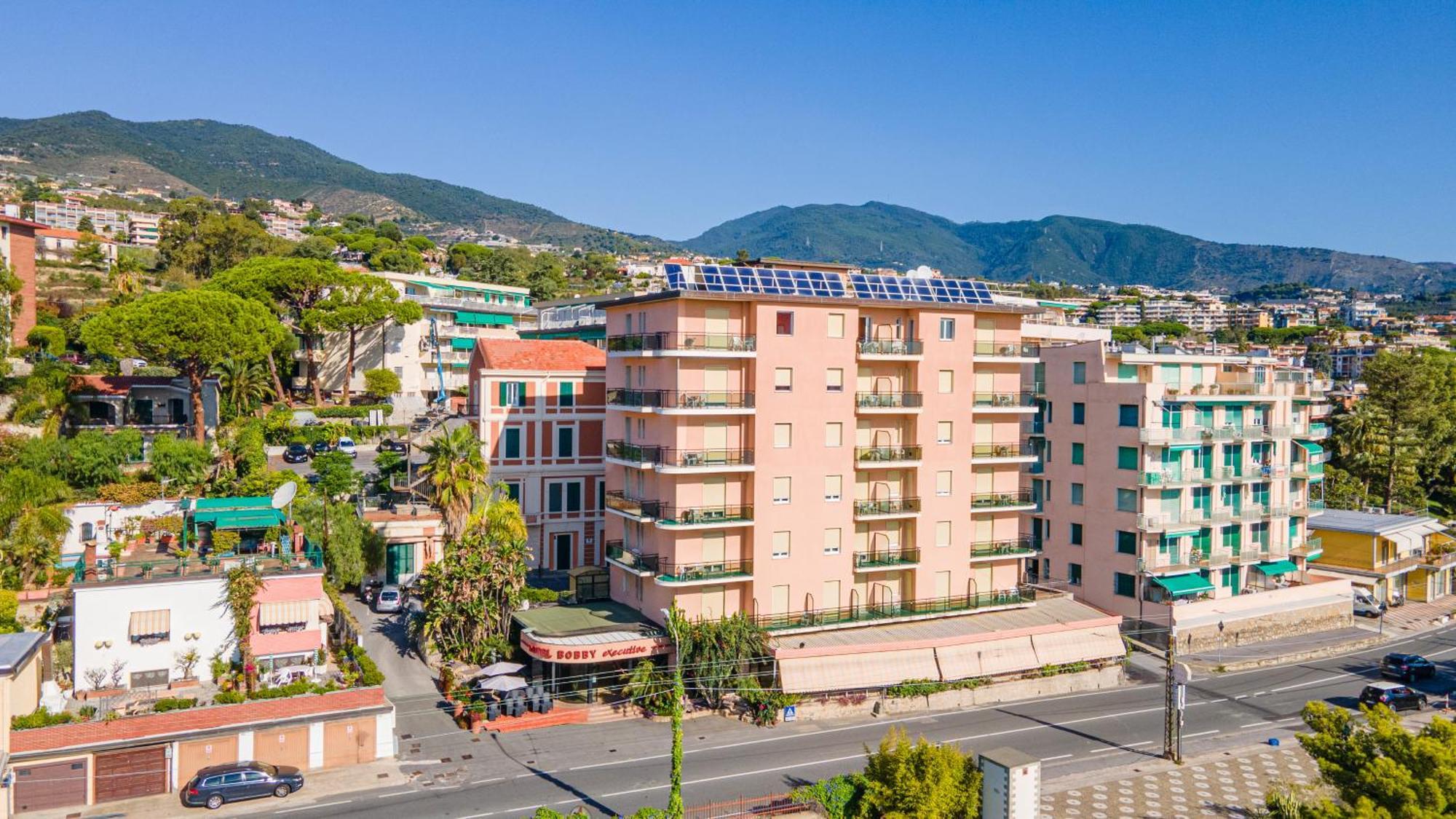 Hotel Bobby Executive Sanremo Exterior foto